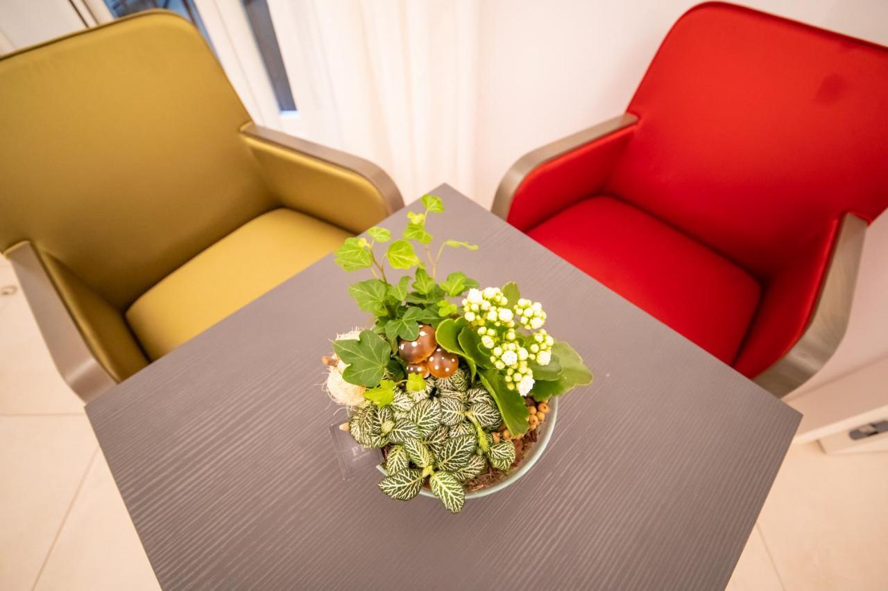 B&B Napoli Time Екстер'єр фото